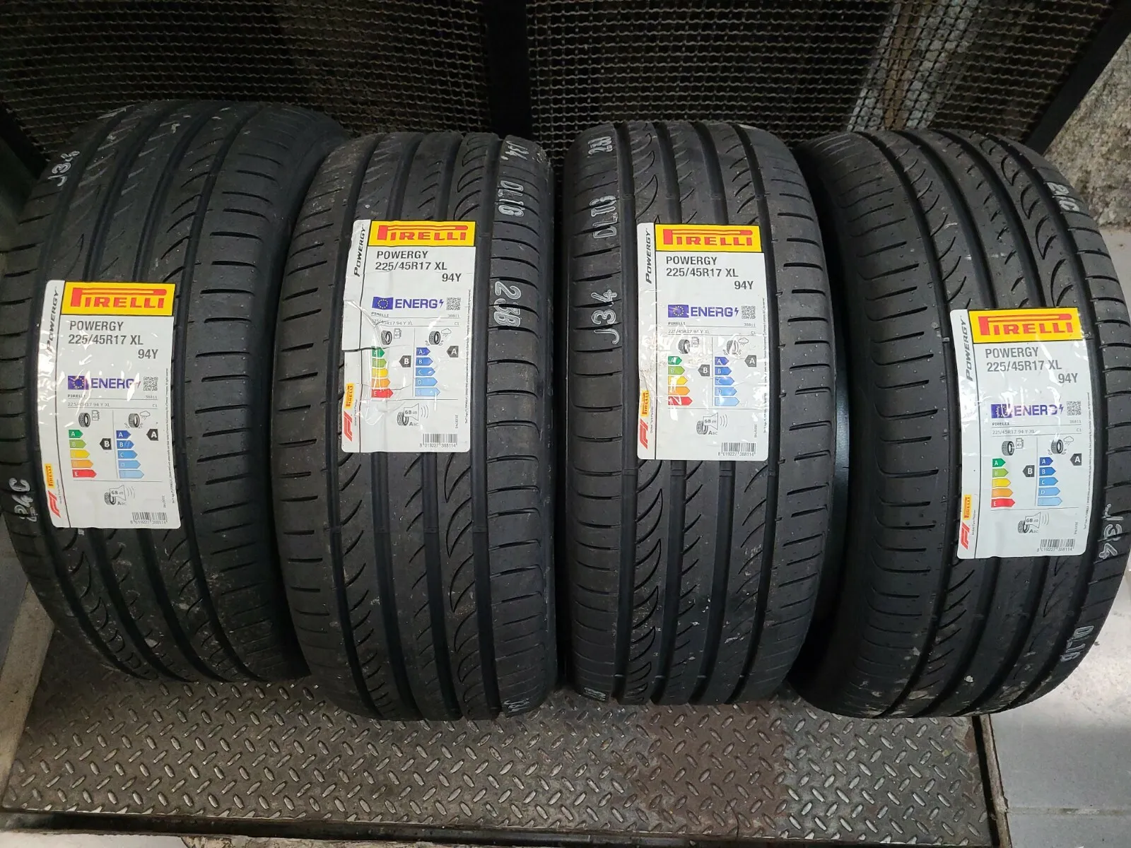 PNEUMATICI AUTO 225/45 R17 94Y XL PIRELLI POWERGY ESTIVI - immagine 2